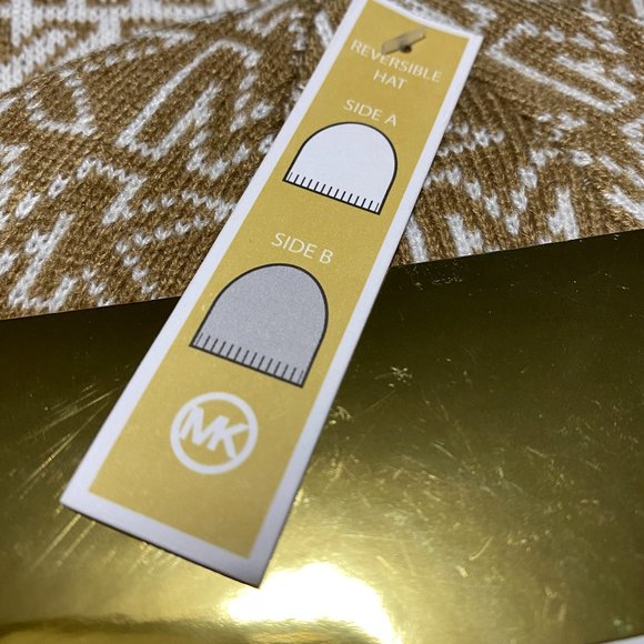 MK Hat & Scarf - Picture 2 of 4